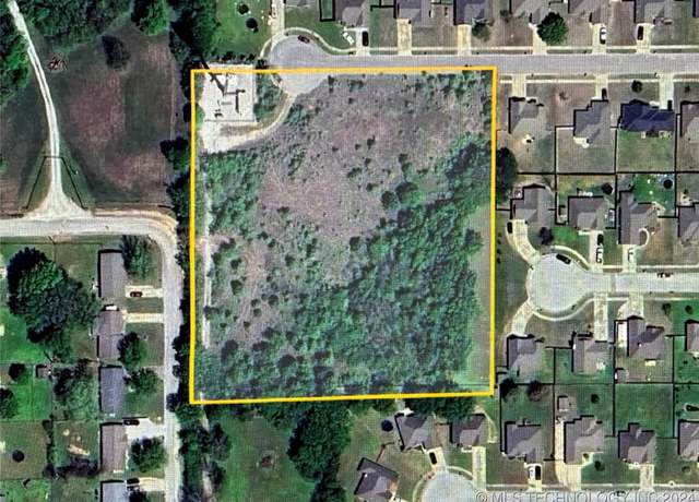 Property at E 137 Pl S, Coweta, OK 74429