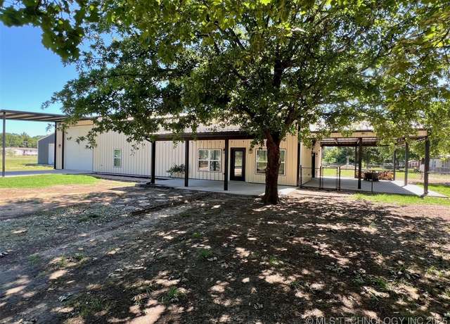 Property at 3896 Kiowa Dr, Kingston, OK 73439, 3 beds, 2.5 baths