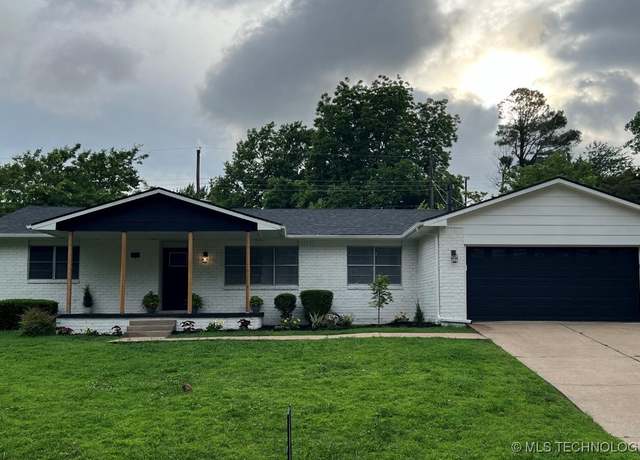Property at 5752 S 80th East Ave, Tulsa, OK 74145, 3 beds, 2.5 baths