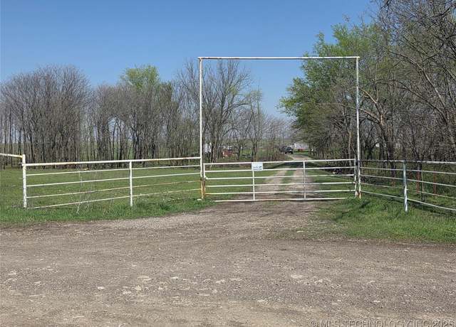 Property at 426494 E 250 Rd, Chelsea, OK 74016