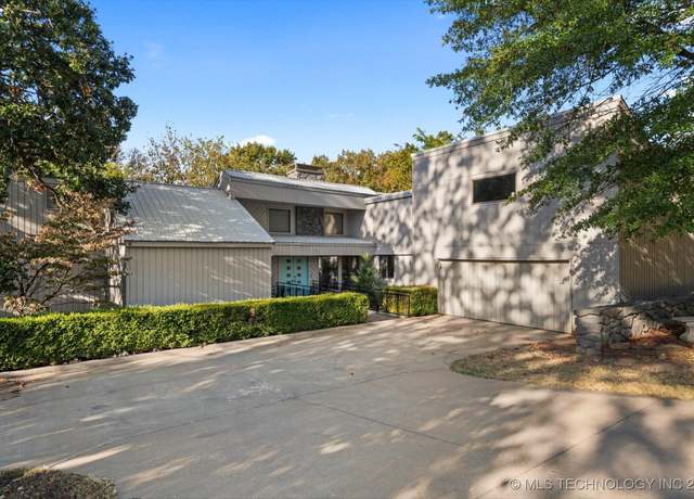 Property at 3433 Willowood Dr, Bartlesville, OK 74006, 5 beds, 2.5 baths