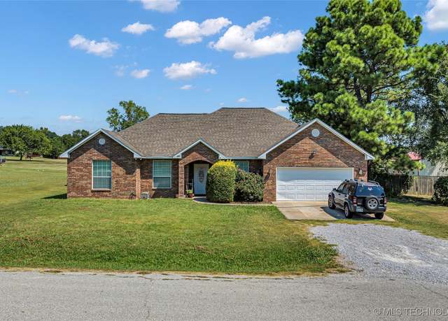 Property at 150 Whipperwill, Lone Grove, OK 73401, 3 beds, 2 baths