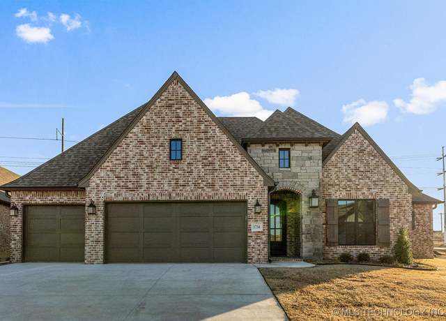 Property at 1734 W 115th Pl, Jenks, OK 74132, 4 beds, 2.5 baths