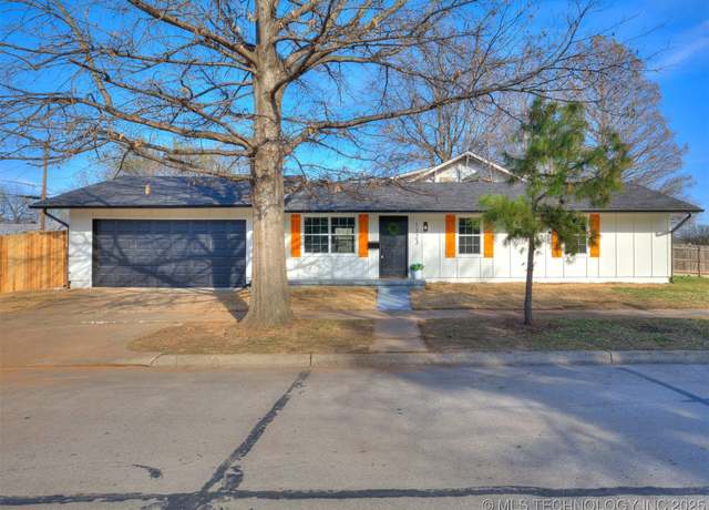 Property at 1323 S Wheeling Ave, Tulsa, OK 74104, 3 beds, 2 baths