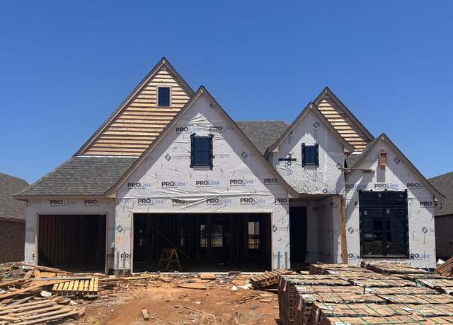Property at 711 E 149th St S, Glenpool, OK 74033, 3 beds, 2.5 baths