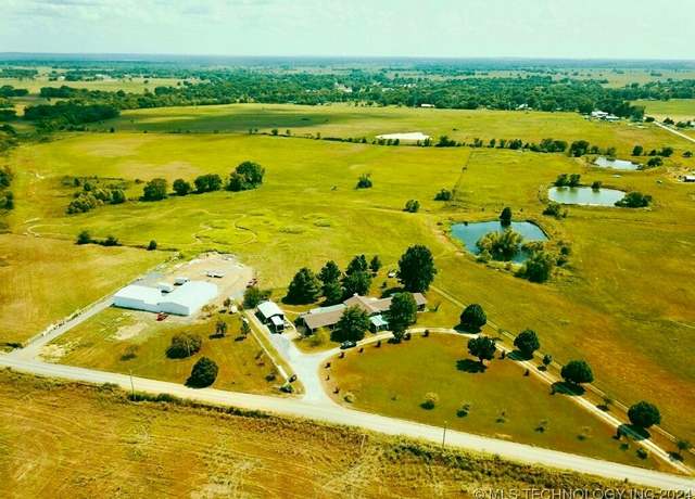 Property at 13267 W 93rd S, Council Hill, OK 74428, 3 beds, 2.5 baths