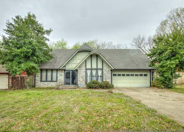 Property at 1120 N Juniper Pl, Broken Arrow, OK 74012, 4 beds, 2 baths