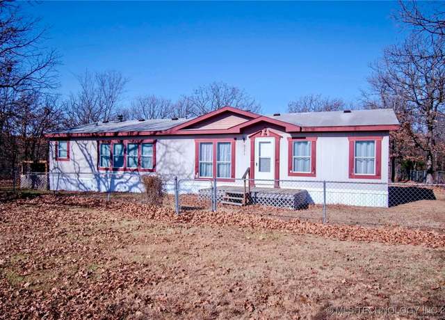 Property at 6771 W 57th St, Tulsa, OK 74126, 3 beds, 2 baths