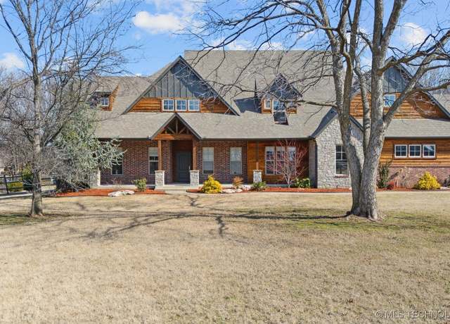 Property at 6717 Hummingbird Ct, Owasso, OK 74055, 5 beds, 4.5 baths