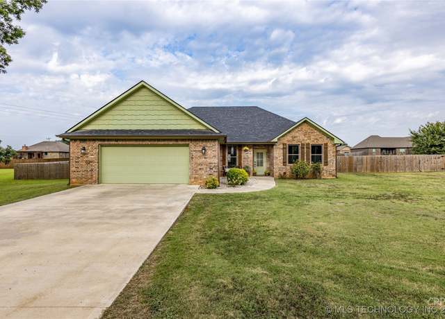Property at 7245 Wilson Rd, Durant, OK 74701, 3 beds, 2 baths