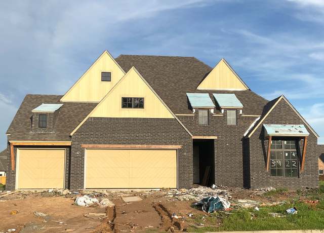 Property at 3922 S Dogwood Pl, Broken Arrow, OK 74012, 4 beds, 2.5 baths