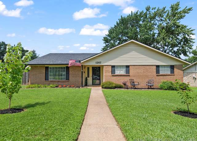 Property at 1267 Guinn Ln, Bartlesville, OK 74006, 4 beds, 2 baths