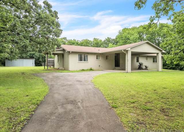 Property at 187 E 116th St, Jenks, OK 74037, 5 beds, 3.5 baths