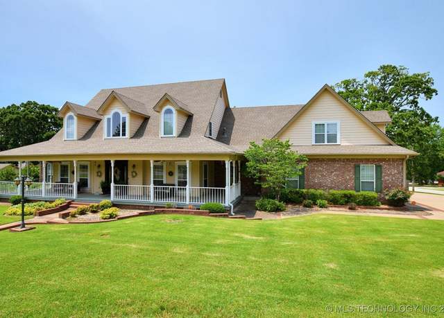 Property at 502 Ransten St, Tahlequah, OK 74464, 5 beds, 4.5 baths