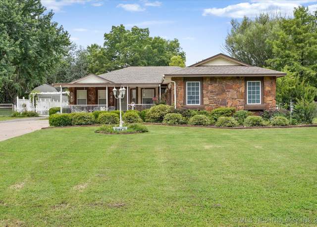 Property at 11782 S 267th EastAvenue, Coweta, OK 74429, 3 beds, 2 baths