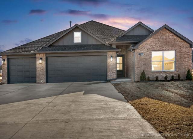 Property at 27720 E 109th St S, Coweta, OK 74429, 3 beds, 2 baths