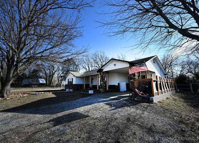 Property at 21331 W Cookson Bnd, Tahlequah, OK 74427, 2 beds, 2 baths