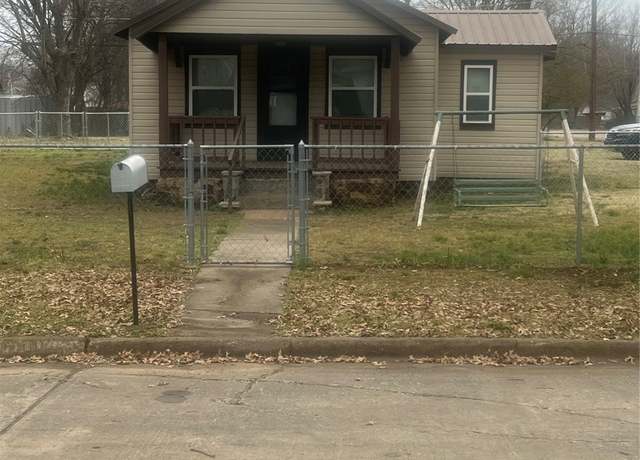 Property at 400 E Crisler, Mcalester, OK 74501, 3 beds, 2 baths