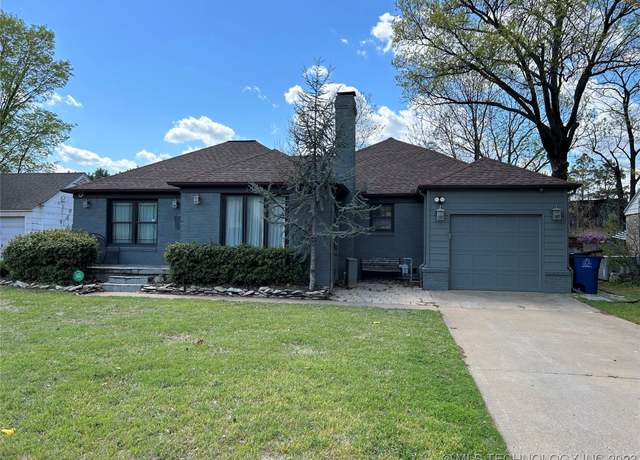 Property at 3026 S Boston Pl, Tulsa, OK 74114, 2 beds, 2 baths