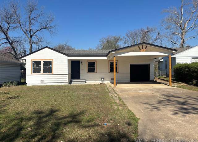 Property at 2412 S Oswego Ave, Tulsa, OK 74114, 4 beds, 3 baths
