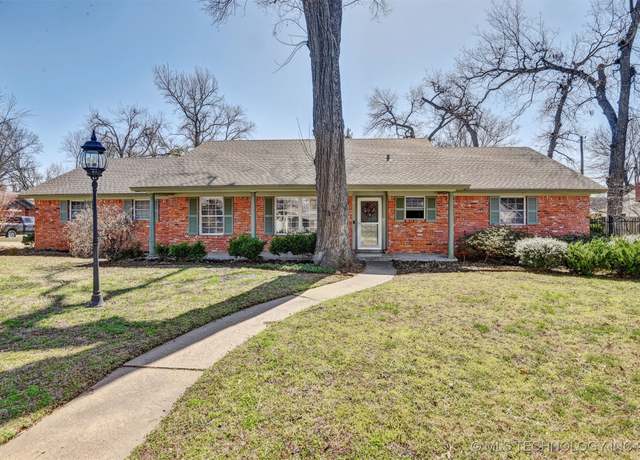 Property at 2218 E 54th St, Tulsa, OK 74105, 2 beds, 2 baths