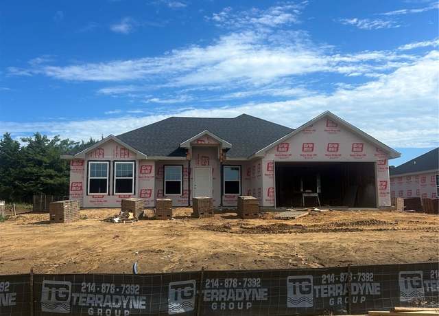 Property at 3500 Little John, Durant, OK 74701, 3 beds, 2 baths