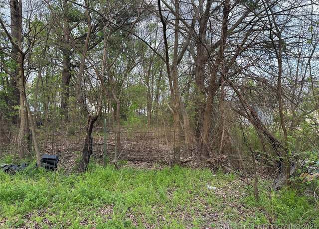 Property at SW 10th St, Wilburton, OK 74578