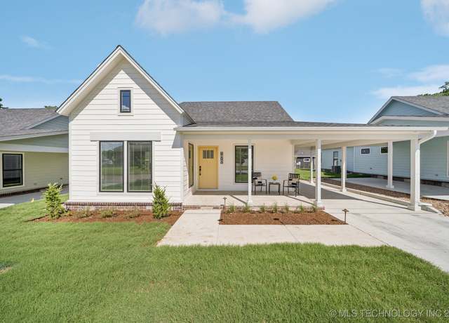 Property at 212 S Bluff St Unit A, Catoosa, OK 74015, 2 beds, 2 baths