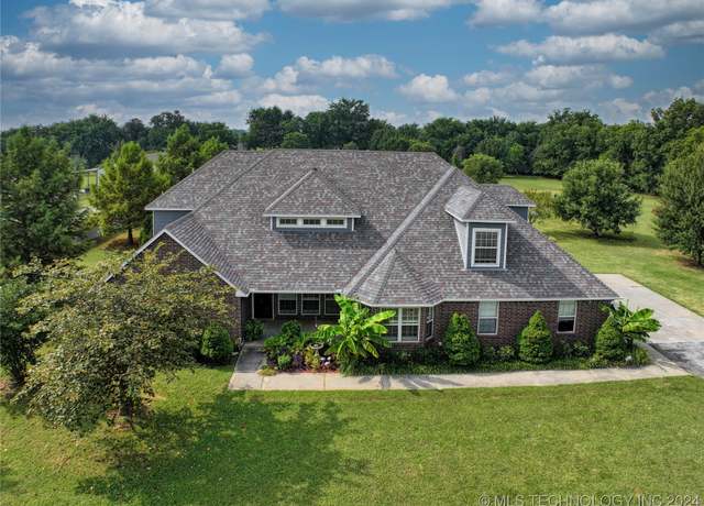 Property at 23332 E 132nd St S, Coweta, OK 74429, 5 beds, 4 baths