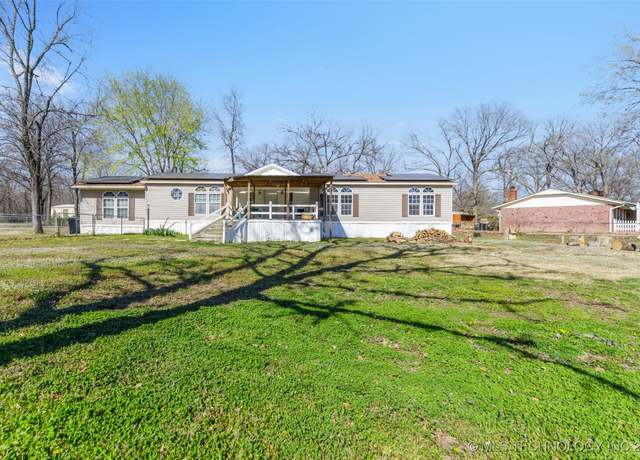 Property at 75 Pryor Crk, Pryor, OK 74337, 3 beds, 2 baths