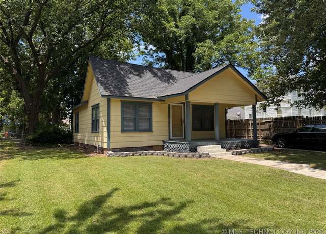 Property at 115 N R St, Muskogee, OK 74403, 2 beds, 1 bath
