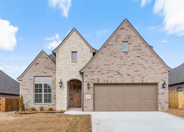 Property at 849 E 148th Pl S, Glenpool, OK 74033, 3 beds, 3 baths