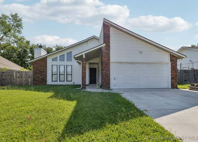 Property at 9219 S 89th East Ave, Tulsa, OK 74133, 3 beds, 2 baths