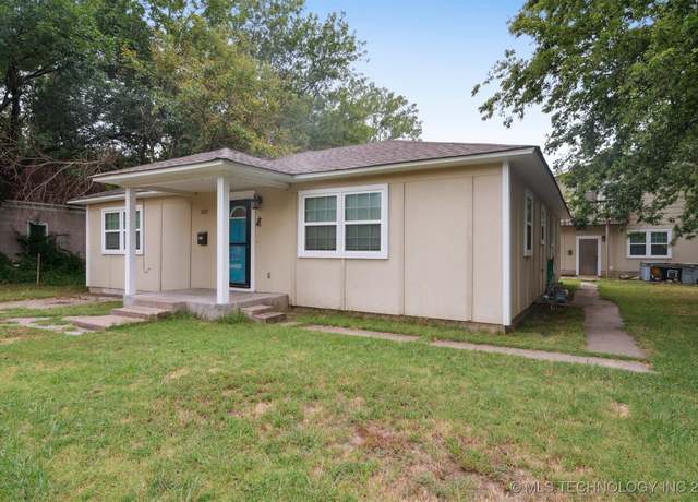Property at 322 S Sycamore St, Nowata, OK 74048, 4 beds, 3 baths