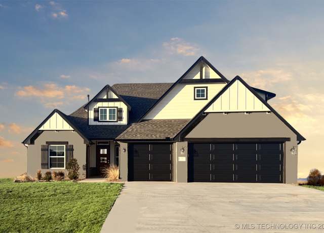 Property at 7101 E Queens St, Broken Arrow, OK 74014, 5 beds, 3.5 baths