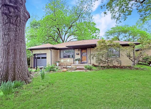 Property at 1527 E 54th St, Tulsa, OK 74105, 3 beds, 1 bath