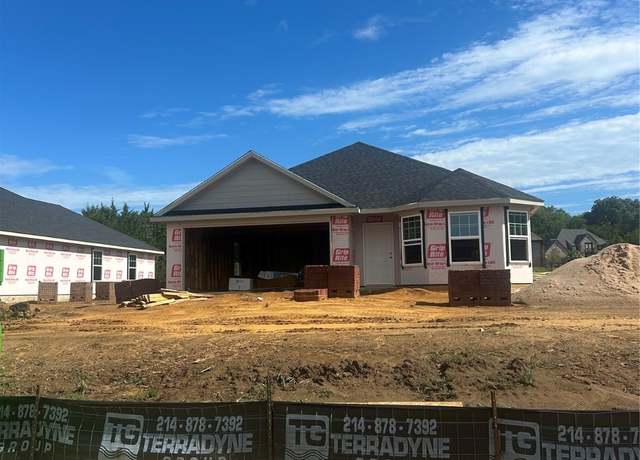 Property at 3424 Little John, Durant, OK 74701, 3 beds, 2 baths