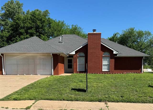 Property at 3926 W 15th Ave, Stillwater, OK 74074, 3 beds, 2 baths