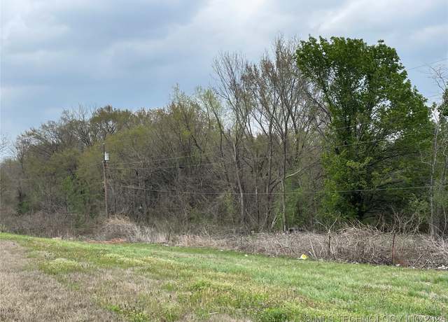 Property at S 32nd St, Muskogee, OK 74401