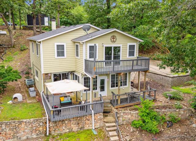 Property at 372 Lakefront, Jay, OK 74346, 4 beds, 1.5 baths