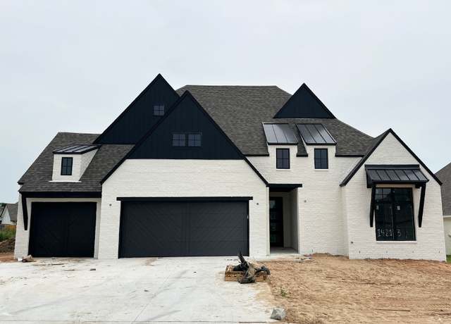 Property at 14213 S Evanston Ave, Bixby, OK 74008, 4 beds, 2.5 baths