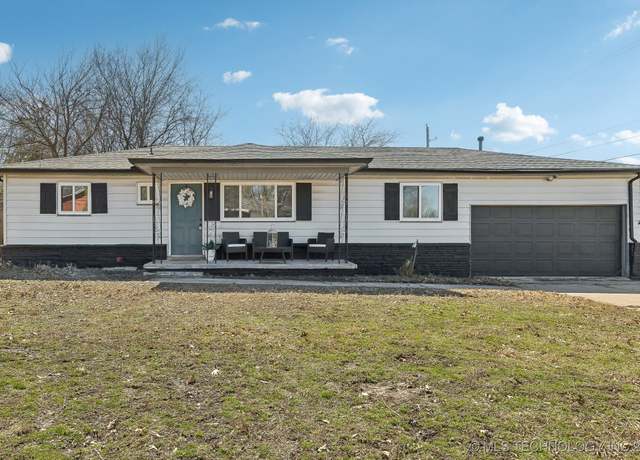 Property at 523 W Toledo Pl, Broken Arrow, OK 74012, 4 beds, 2.5 baths