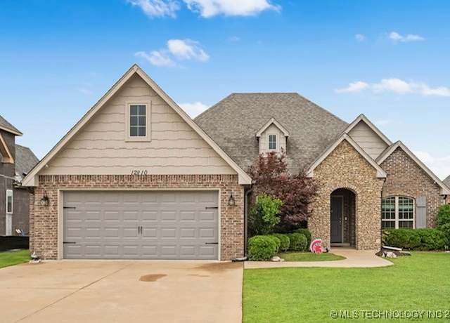 Property at 12810 S Cedar St, Jenks, OK 74037, 4 beds, 2 baths
