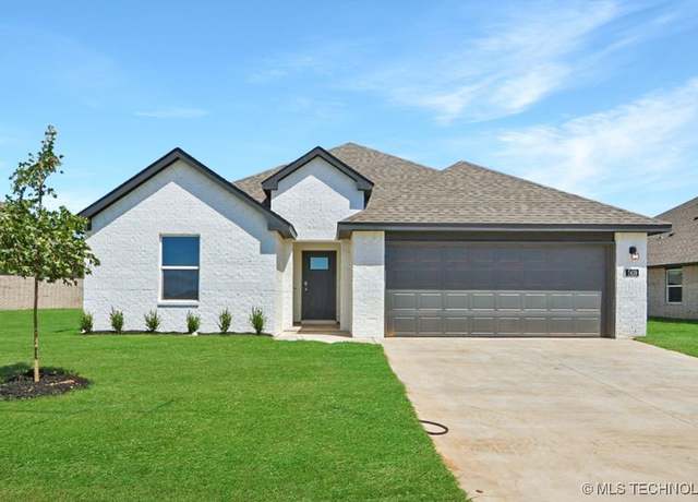 Property at 7419 E 156th Pl S, Bixby, OK 74008, 4 beds, 2 baths