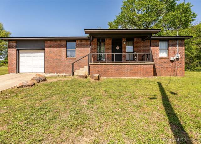 Property at 707 Carrie Dr, Spiro, OK 74959, 3 beds, 2 baths