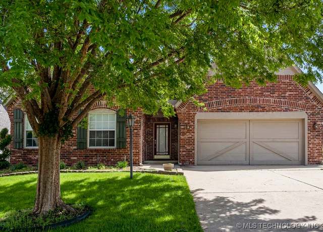Property at 8531 S 70th EastAvenue, Tulsa, OK 74133, 4 beds, 3 baths