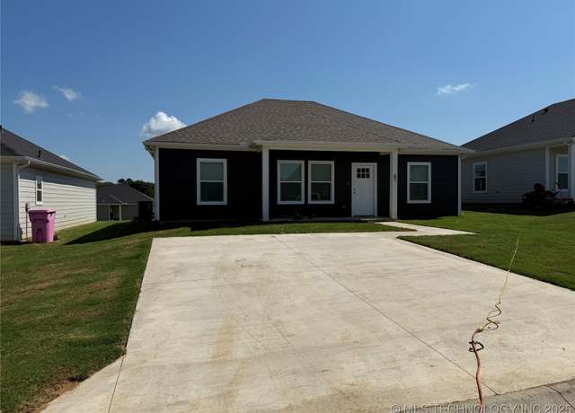 Property at 87 Loyal Ln, Durant, OK 74701, 4 beds, 2 baths