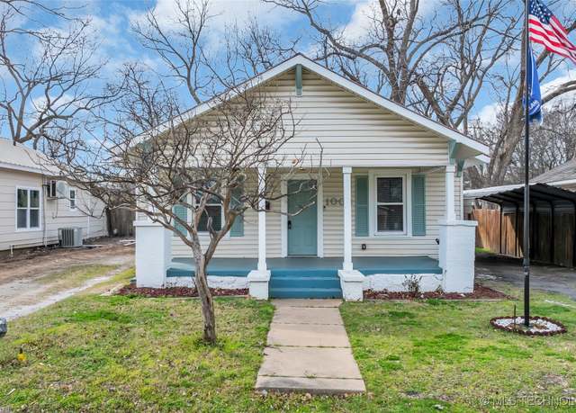 Property at 1003 A NW, Ardmore, OK 73401, 3 beds, 2 baths