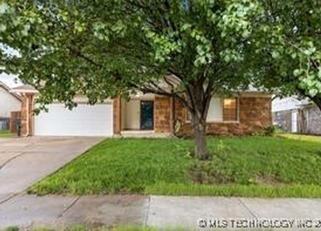 Property at 7607 N 122nd EastAvenue, Owasso, OK 74055, 3 beds, 2 baths