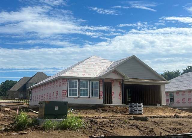 Property at 3400 Little John, Durant, OK 74701, 3 beds, 2 baths